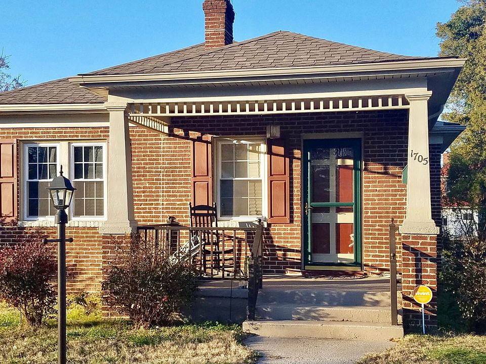 1st image of 1705 Lamar Ave