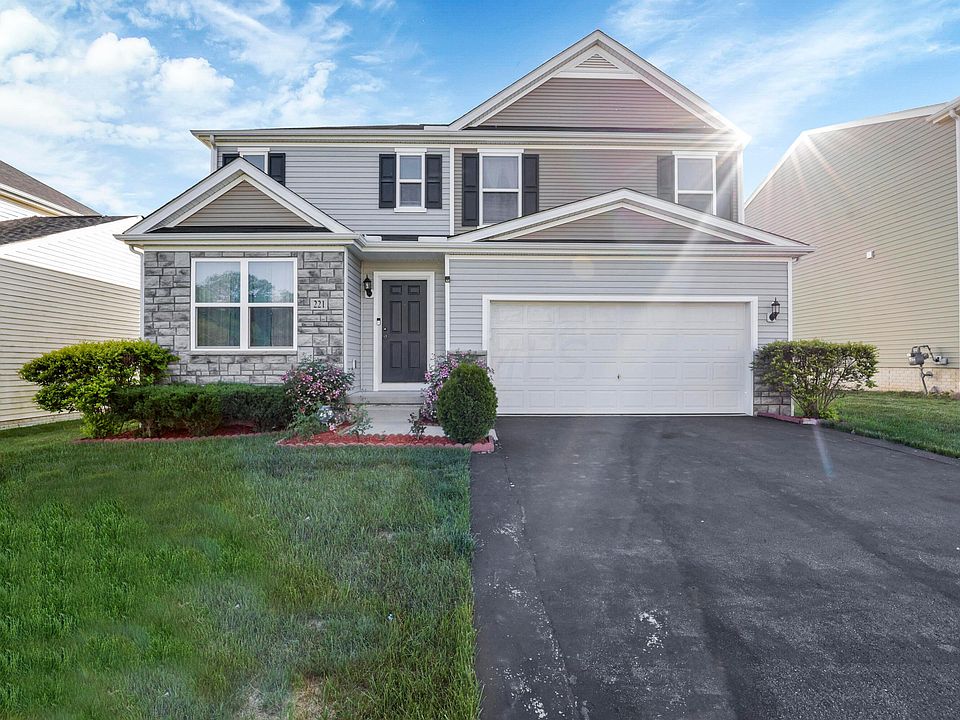 1st image of 221 Instone Dr