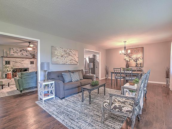 4th image of 139 Sunnyview Ct