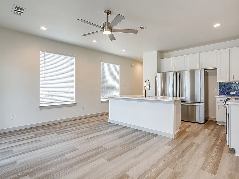 3141 McCart Ave — Photo 19