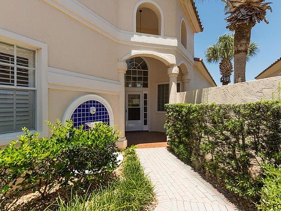 2nd image of 4 Corte Del Mar