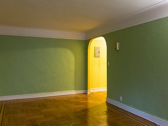 3rd image of 97 Brooklyn Ave APT 1G