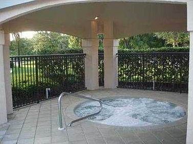 4th image of 3360 Pinewalk Dr N APT 1332