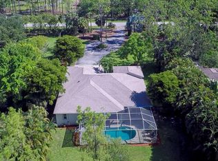 5890 Bur Oaks Ln, Naples, FL 34119