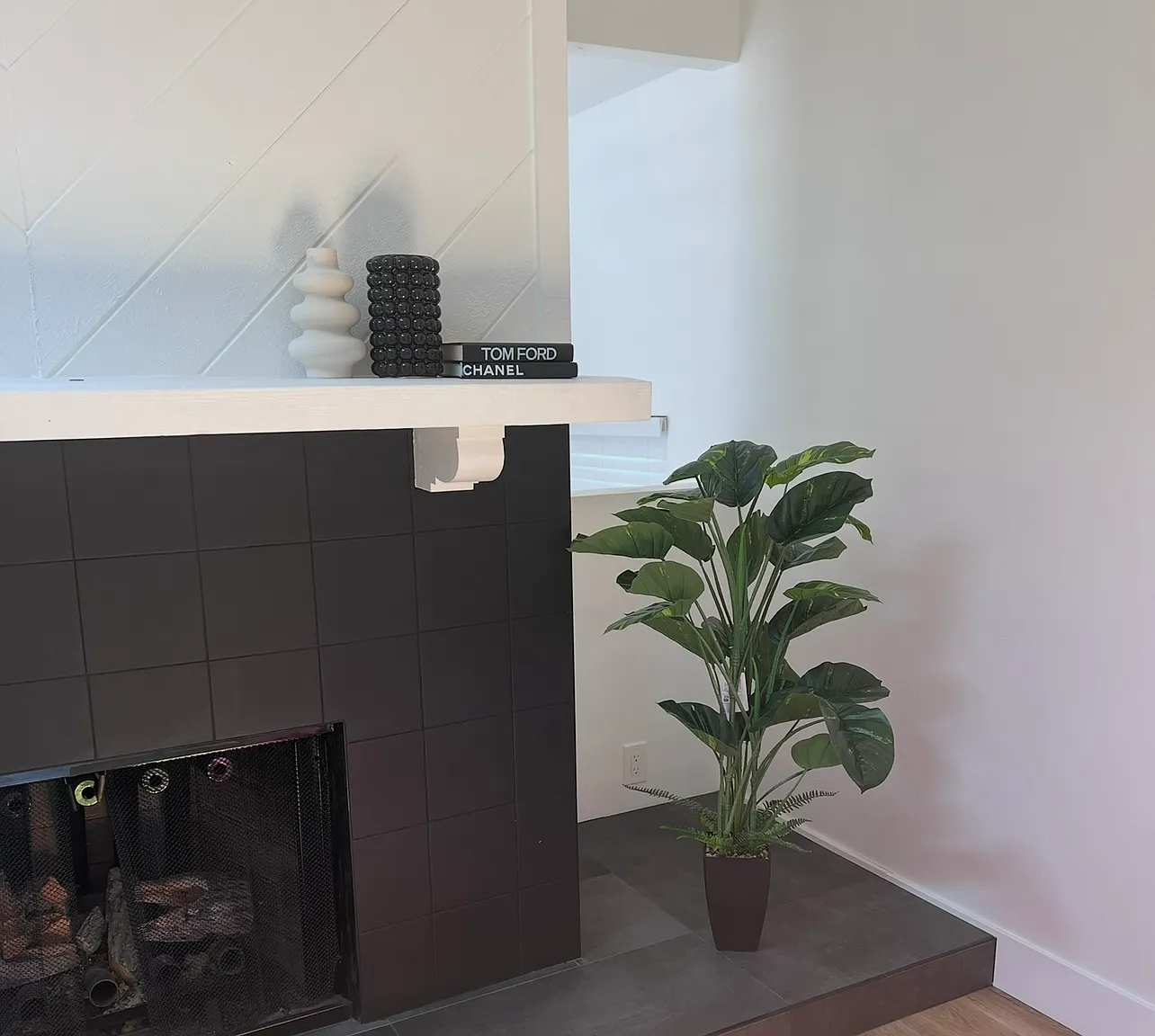 3 bed, 2068 sqft, $5,495 — Photo 4