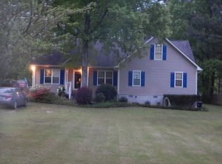 285 Southern Walk Cir, Gray, GA 31032