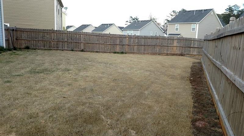 2nd image of 8136 Willowbank Way