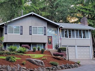 2871 Timberline Dr, Eugene, OR 97405