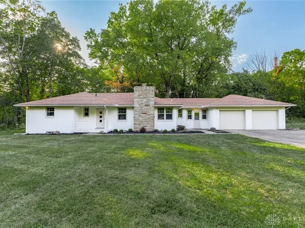 8301 Red Lion 5 Points Rd, Springboro, OH 45066