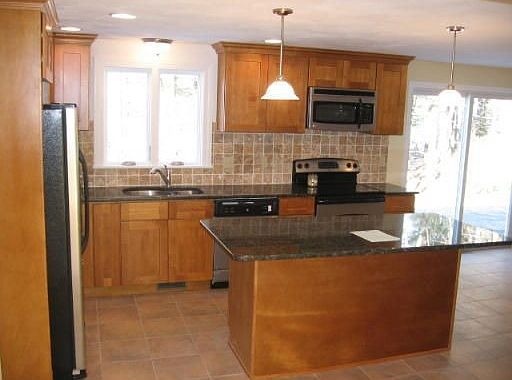 2nd image of 11 Holly Ln