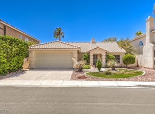 1425 Falling Snow Ave, Las Vegas, NV 89183
