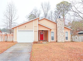 142 Maranatha Cir, Spring Lake, NC 28390
