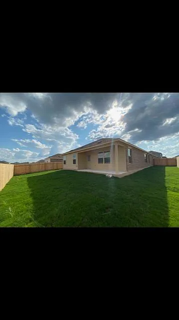 21409 Wilmiller Ln — Photo 3