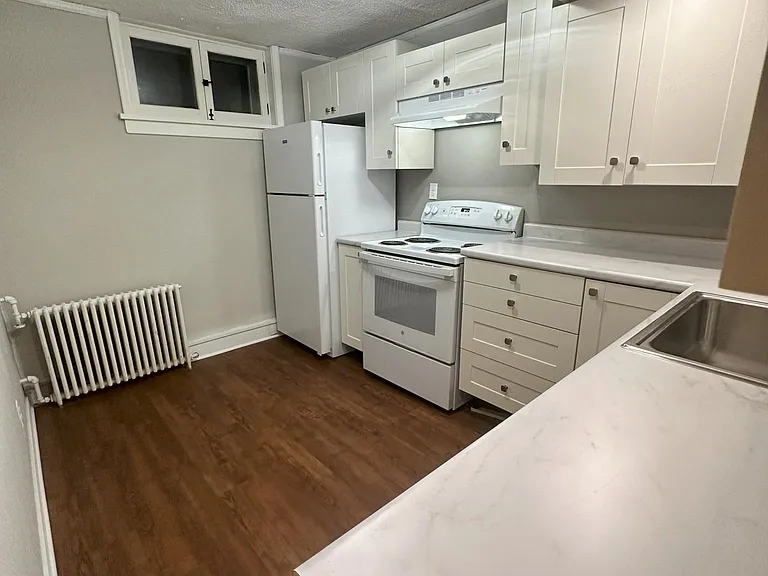 1844 Grand Ave #5 — Photo 5
