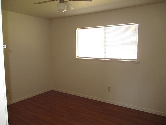 1st bedroom