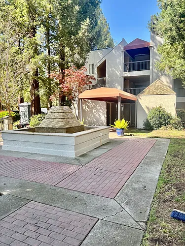 1310 Walden Rd #6 Photo 1