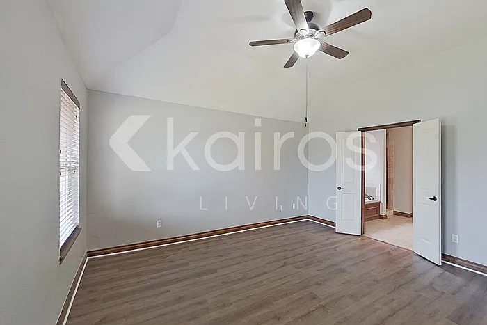 11728 SW 18th St — Photo 13