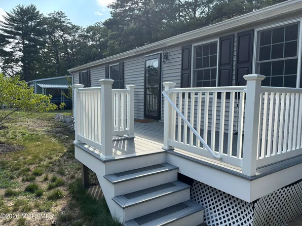 2 Martin Drive, Whiting, NJ 08759