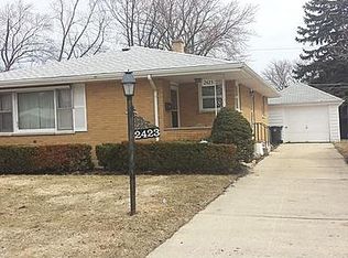 2423 N Jackson St, Waukegan, IL 60087