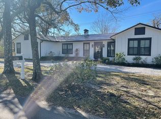 111 Courtenay Ave, Pass Christian, MS 39571