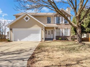 808 Keeneland Rd, Florissant, MO 63034