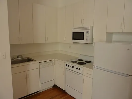 Rented by Mark David | media 5