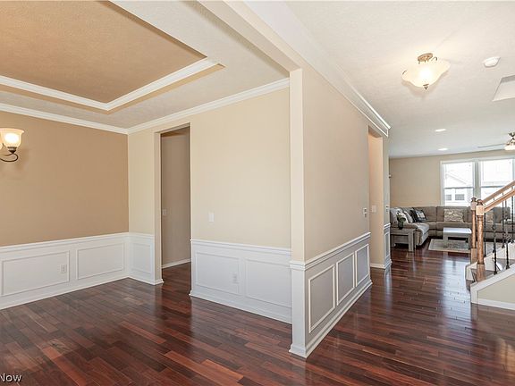 5th image of 7940 Walcott Way