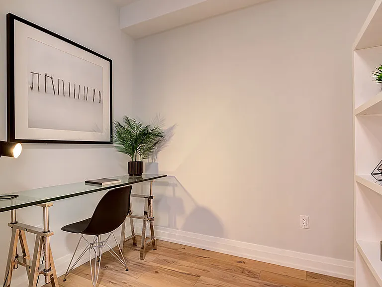 12 Merchant Ave — Photo 27