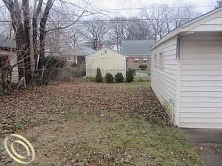 4th image of 8640 Virgil St
