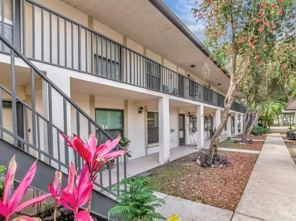 11511 113th St Unit 13F, Seminole, FL 33778