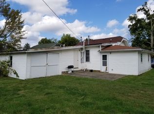 109 E Lawrence Ave, Effingham, IL 62401