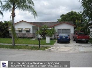 9322 SW 2nd St, Boca Raton, FL 33428