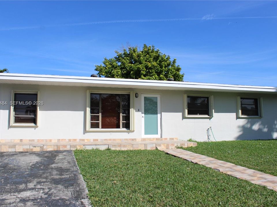1st image of 11531 SW 187th St