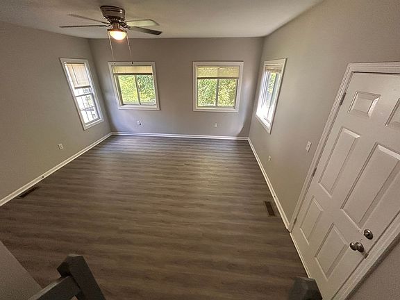 3rd image of 3908 Timbercrest Dr NW