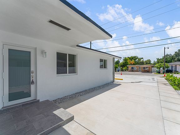 4th image of 3517 SW 91st Ave #3517