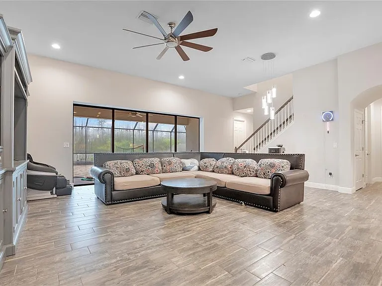 21914 Butterfly Kiss Dr — Photo 7