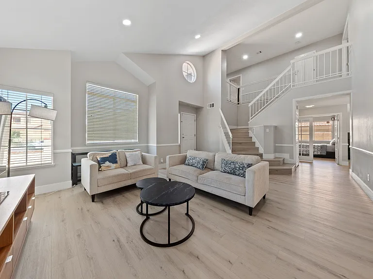 9741 Great Bend Dr — Photo 23