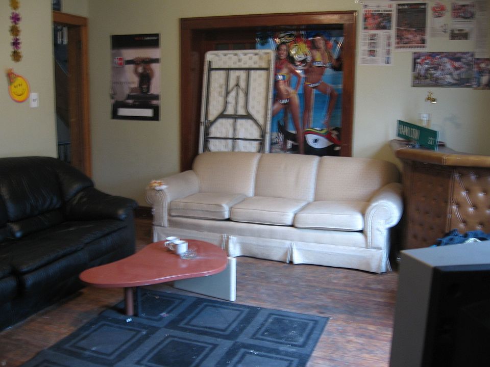 Apt. 1 Living Room