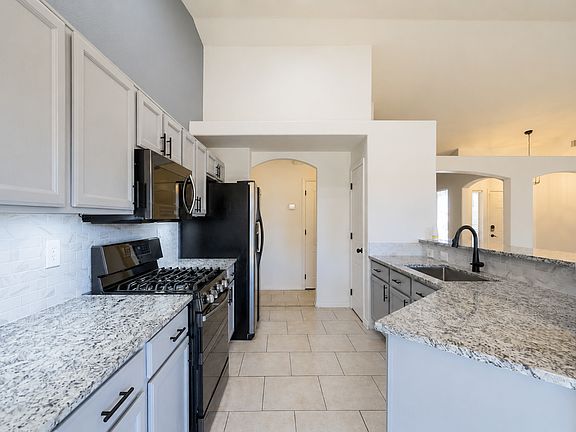5th image of 2335 W Noble Heights Dr