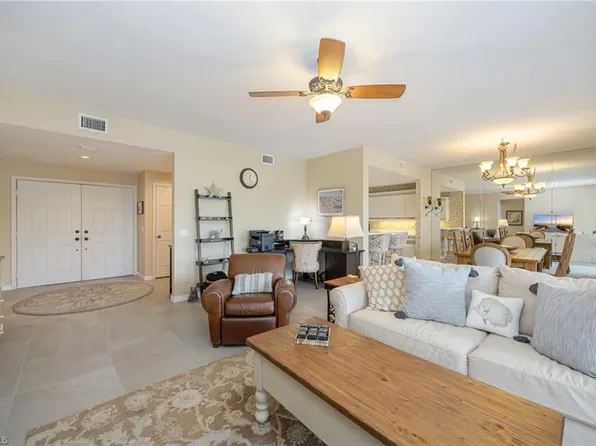 780 Waterford DR #202, NAPLES, FL 34113