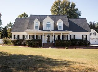 1127 Duck Pond Rd, Nashville, NC 27856