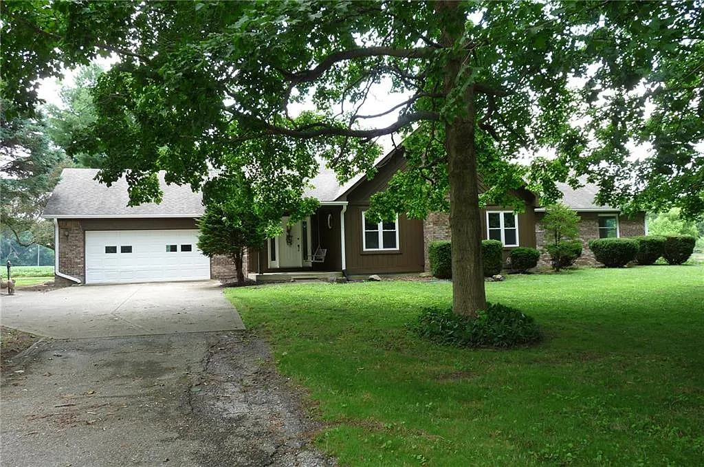 10810 N Rooker Rd photo 1