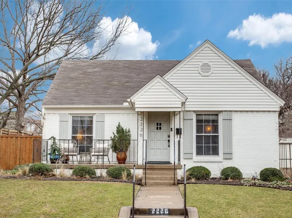 2226 Carnes St, Dallas, TX 75208
