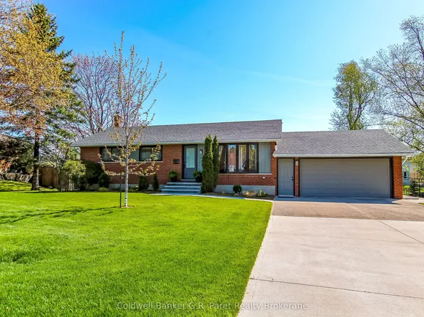 35 Tanager Dr, Tillsonburg, ON N4G 1B1