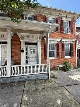 7 Hanover St — Photo 1