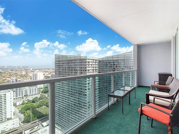 3rd image of 1250 S Miami Ave Floor 29
