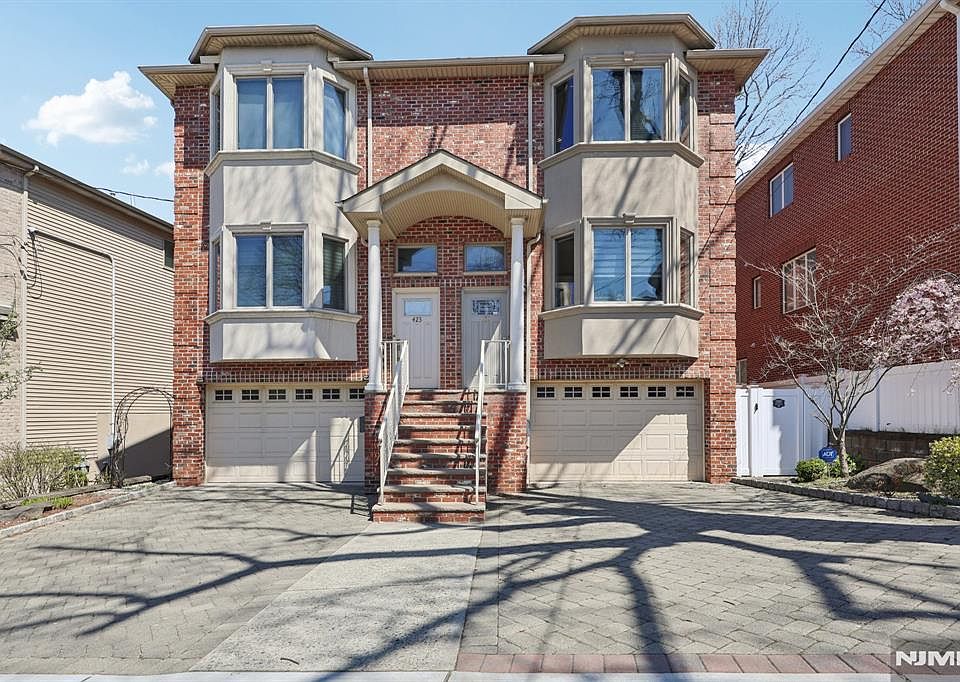 1st image of 421 Lafayette Ave #421