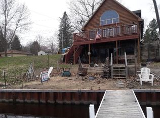 3605 Lakeview Dr, Beaverton, MI 48612