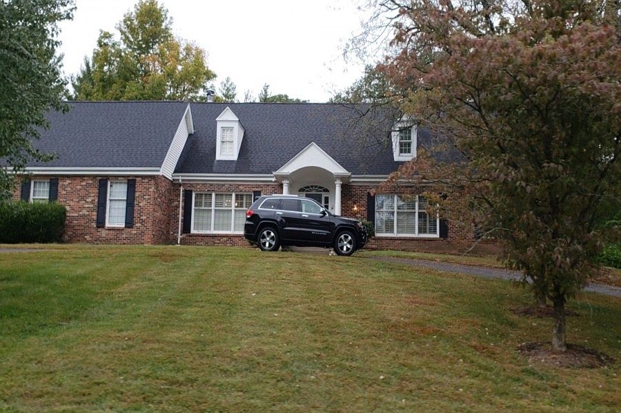 1st image of 20 Dunleith Dr