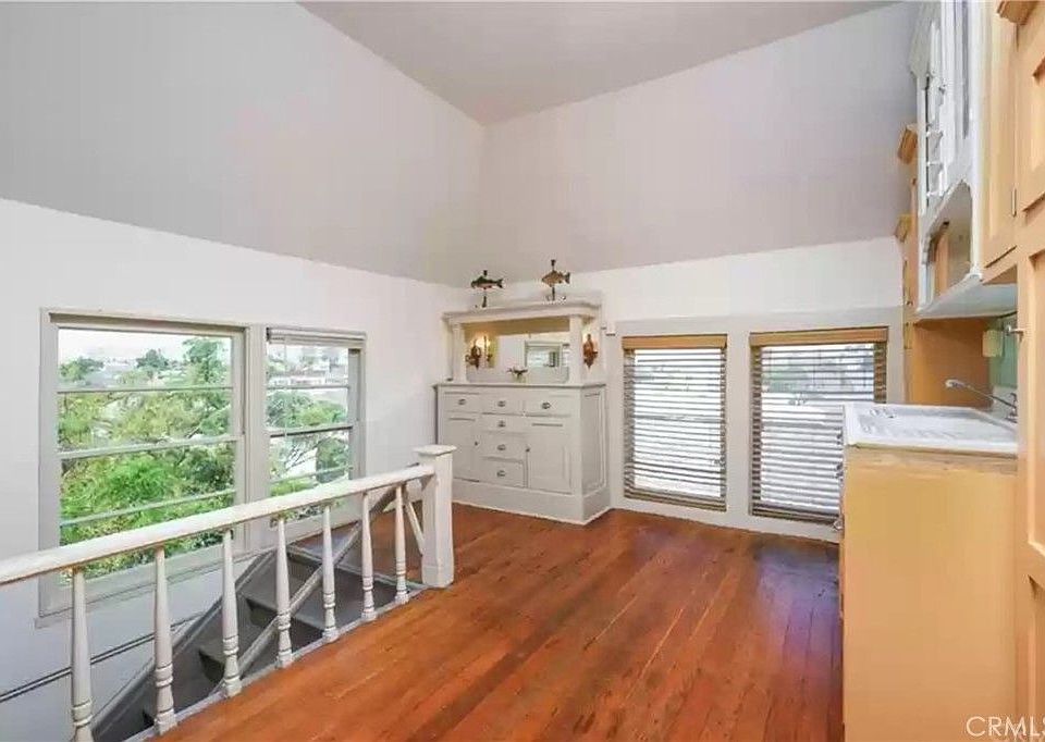 384 W 15th St, San Pedro, CA 90731 Zillow